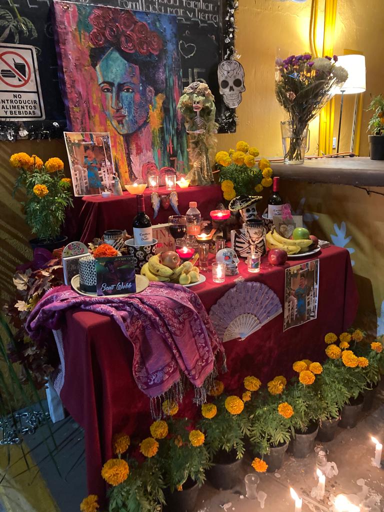 Day of the Dead Altar Building